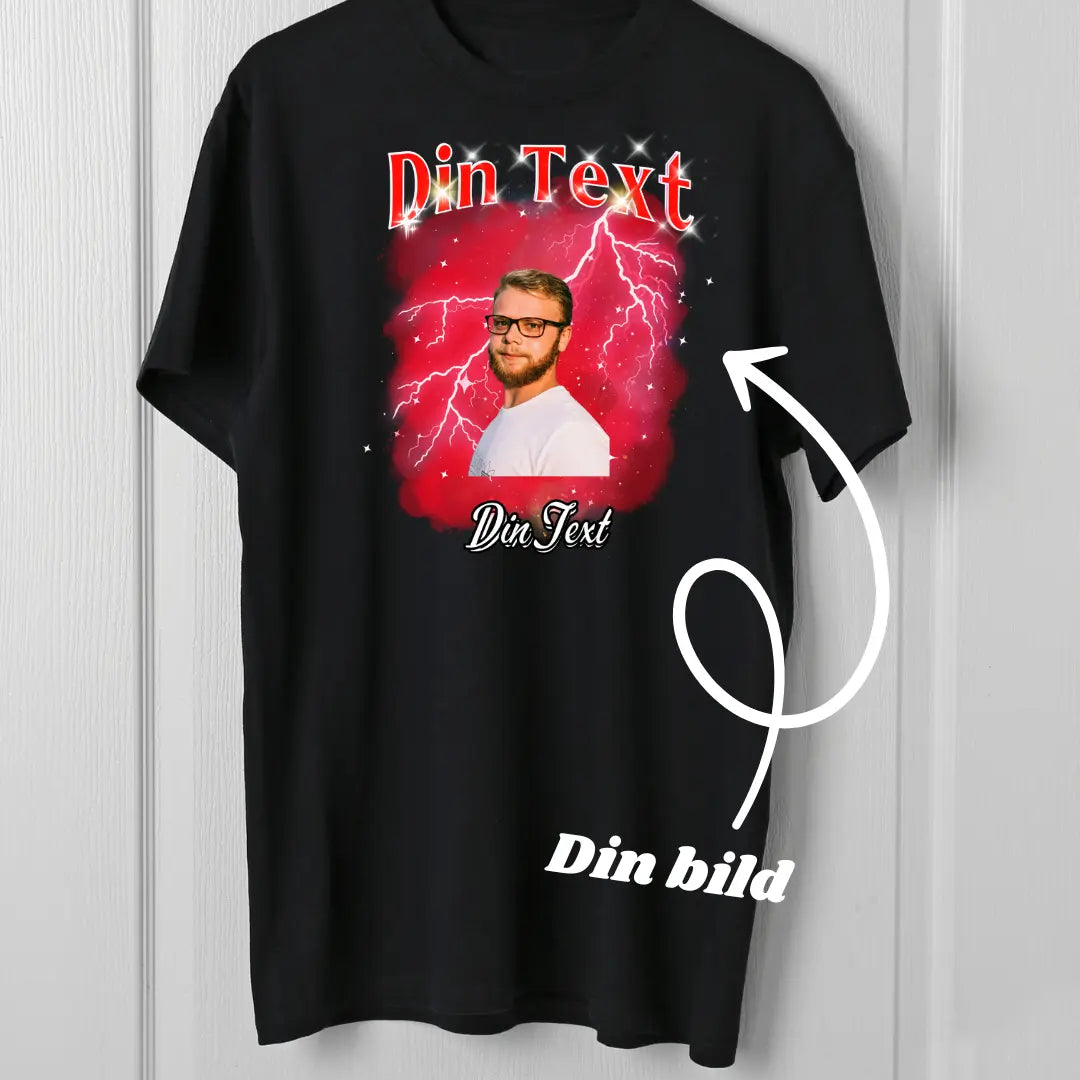 T-shirt | Personlig Design | Röd Bakgrund Tshirtkingen.se